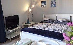 Elegant & Cosy